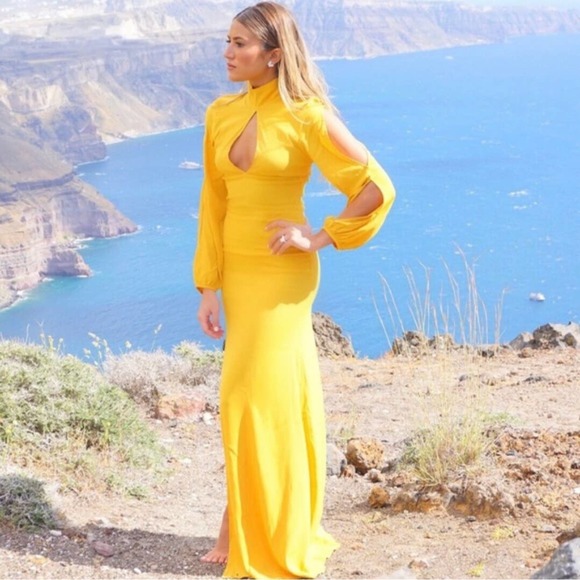Stone Cold Fox Dresses & Skirts - S/W/F Revolve Raline Maxi Dress Mustard Size Medium